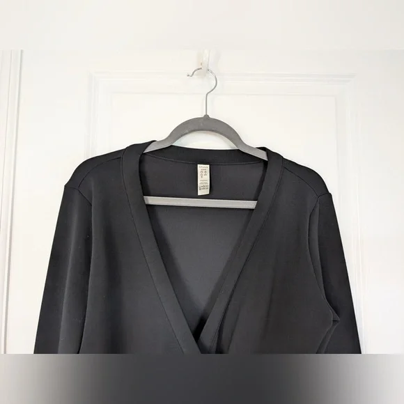 Spanx Women’s Air Essential Ballet Wrap Black Size Small - Picture 3 of 12